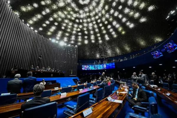Senado aprova projeto para combater adultização de crianças no ambiente digital