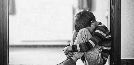 Menino de 4 anos é encontrado sozinho às margens de rodovia em Alagoinha e caso gera comoção